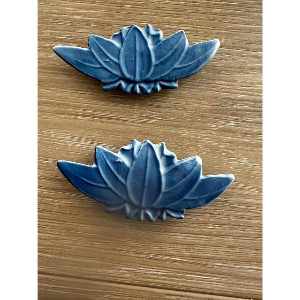 Vintage Japanese Porcelain Lotus Flower Tile Decor (2)